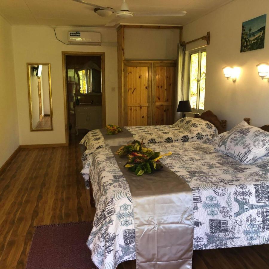 Villa Mirella Ocean View Anse Volbert Village (Praslin)
