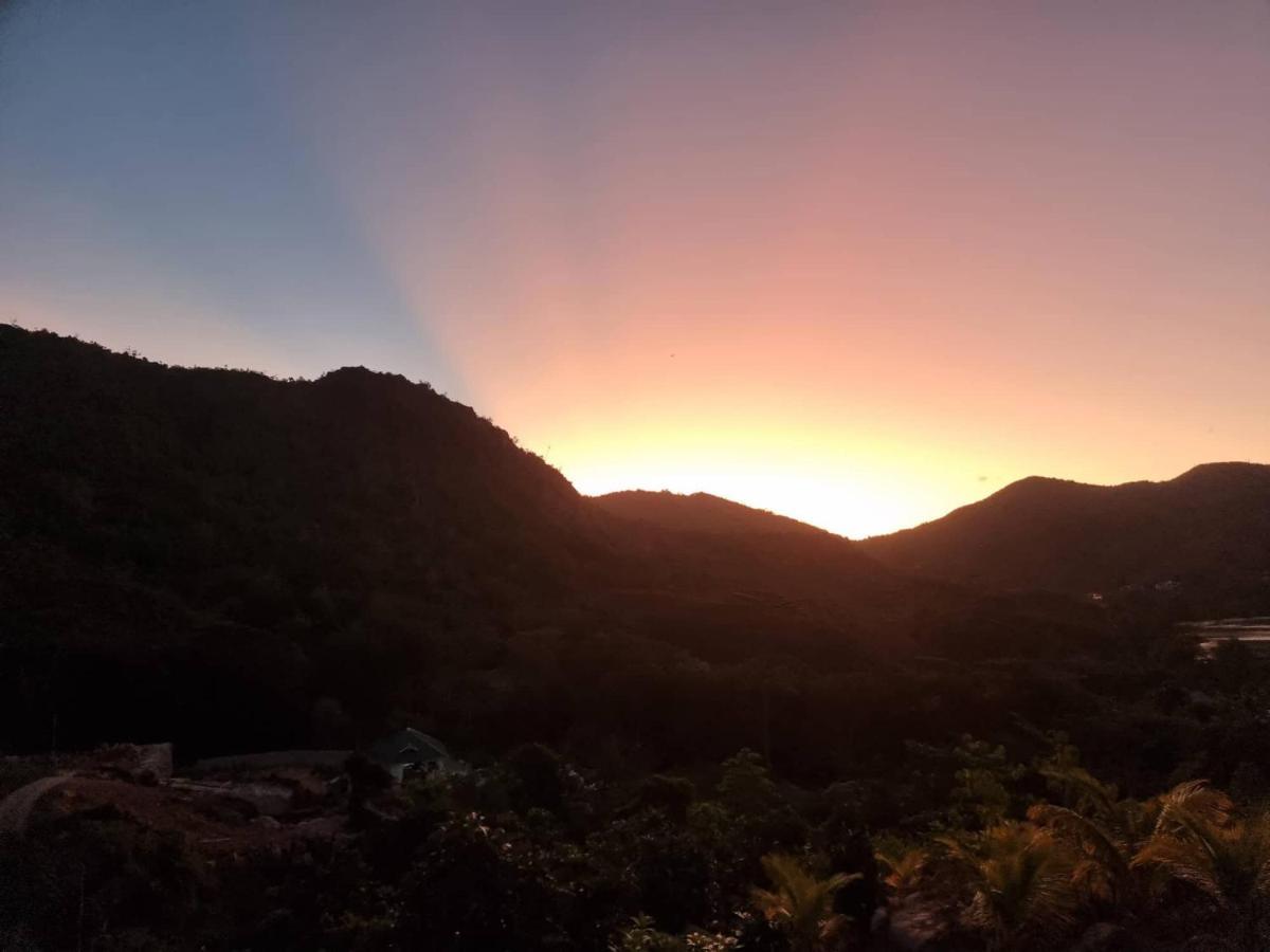 Mirella Ocean View * Anse Volbert Village (Praslin)